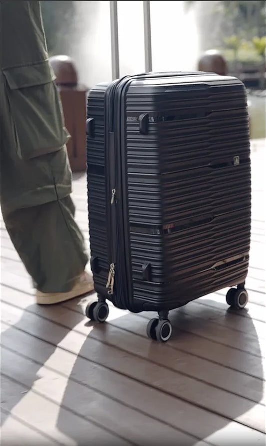 Case Valker Thena Series Black Luggage Suitcase